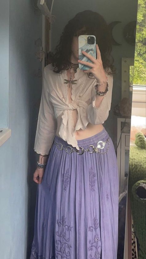 Spiritual Skirt Outfits, Belted Maxi Skirt, Purple And Silver Outfit Ideas, Lilac Maxi Skirt Outfit, Purple Boho Outfit, Light Whimsigoth Outfits, Aesthetic Clothes Purple, Purple Long Skirt Outfit, Purple Skirt Outfit Aesthetic