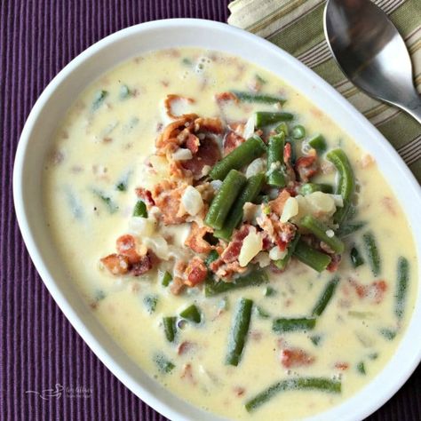 Green Bean And Potato Soup, Bean Potato Soup, Bean Bacon Soup, Bean And Potato Soup, Potato Green Bean, Potato Soup With Bacon, Green Bean Soup, Ham And Green Beans, Creamy Green Beans