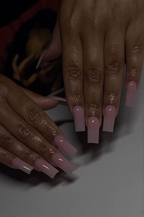 Ballerina Nails Minimalist, Black Women Nails Acrylic Coffin, Maroon Nails Black Women, Black Woman Nails Aesthetic, Baecation Nails, Coffin Nails Black Women, Brown Nails Acrylic On Black Women, Old Lady Nails, Nut Color Nails