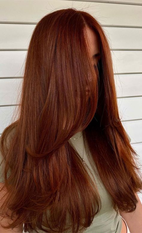 Wedding hairstyles ,find 1000s wedding hair inspiration Cowboy Copper Hair, Copper Hair Dark, Balayage Dark, Copper Brown Hair, Red Copper Hair Color, Cowboy Copper, Auburn Balayage, Copper Red Hair, Copper Balayage