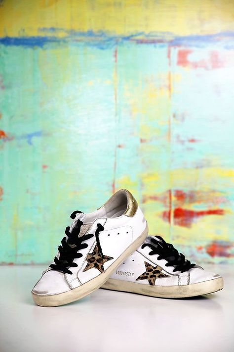 Cool Sneaker Guide (Golden Goose, P448, Vintage Havana and more!) - The Motherchic Vintage Havana Sneakers Outfit, Custom Golden Goose, Key West Weekend, Vintage Havana Sneakers, Sneakers Guide, Casual Athletic Shoes, Cool Sneakers, Vintage Havana, Cool Shoes