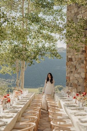 Americana Wedding, Snowmass Colorado, Flamingo Estate, Southwest Vibes, Modern Americana, Roses Peonies, Mountain Wedding Colorado, Long Veil, Flower Sculptures