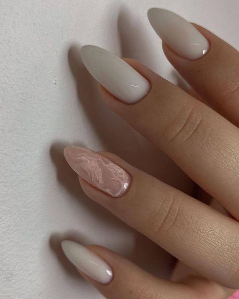 Purple Acrylic Nails, Wow Nails, Hello Nails, Vintage Nails, Subtle Nails, Simple Gel Nails, Minimal Nails, Her Nails, Casual Nails