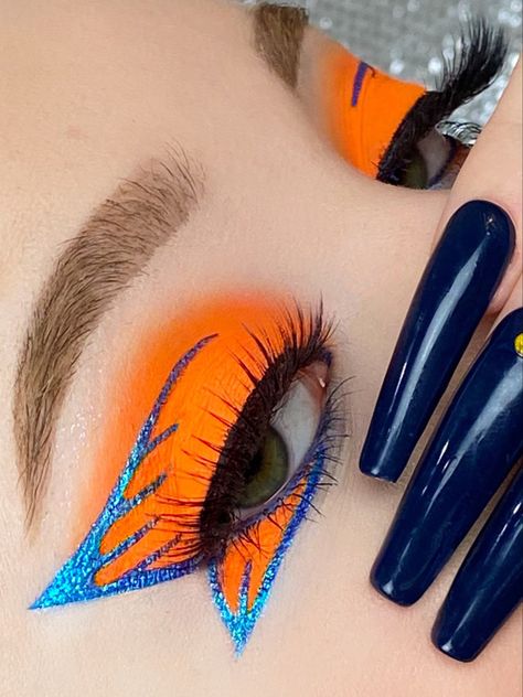 Artistic Make Up, Orange Eyeshadow Looks, Eyeshadow Designs, Club Makeup, Birthday Makeup Looks, Rainbow Eyeshadow, Orange Eyeshadow, Make Your Eyes Pop, Unicorn Makeup