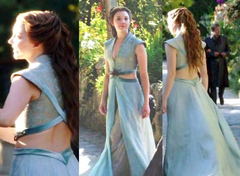 margery game of thrones/ halloween costumes | Games, Thrones Costumes, Halloween Costumes, Tyrell Costumes, Thrones ... Game Of Thrones Dresses, Margery Tyrell, Game Of Thrones Dress, Got Costumes, Game Of Thrones Cosplay, Game Of Thrones Costumes, Costume Carnaval, Margaery Tyrell, Gra O Tron