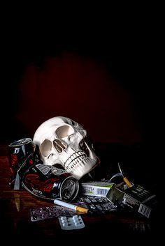 Vanitas Paintings, Object Sculpture, Still Life Artists, Conceptual Photography, A Skull, Ap Art, A Level Art, Still Life Art, Skull And Bones