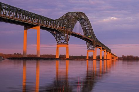 Trois Rivieres, Quebec: Evening Images and Early Morning Downtown Video Trois Rivieres Quebec, Evening Images, St Lawrence River, Morning Video, St Lawrence, Quebec City, North Shore, Early Morning, Montreal