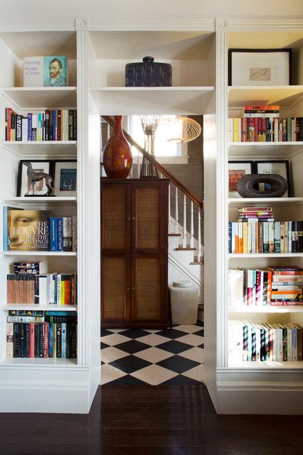 Living Room Floor Tiles, Snug Room, Built In Shelves Living Room, Custom Shelving, Casa Country, Diy Living Room Decor, Bookcase Wall, Home Library Design, Eclectic Living