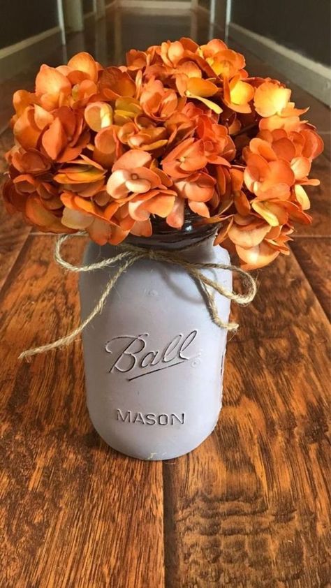 Easy Fall Centerpieces, Fall Centerpiece Ideas, Fall Centerpieces Diy, Outside Fall Decor, Fall Centerpieces, Pumpkin Vase, Dollar Tree Pumpkins, Summer Centerpieces, Pumpkin Display