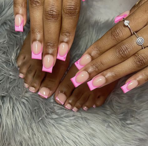 set 😍 Matching Nail And Toe Sets, Nails And Toes, Pink Tip Nails, Overlay Nails, Acrylic Toes, Acrylic Toe Nails, Cute Toe Nails, French Tip Acrylic Nails, Simple Acrylic Nails