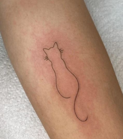 Outline Cat Tattoo, Cat Outline Tattoo, Pet Tattoos Cat, Pet Memorial Tattoo, Cat Line Tattoo, Cat Tattoo Simple, Cat Tattoo Outline, Meow Tattoo, Simple Cat Tattoo