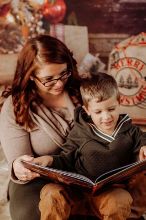 Mommy and Son Christmas photos Amber Christmas, Christmas Family Photoshoot, Mom And Son, Christmas Pics, Mommy And Son, Christmas Pjs, Christmas Photoshoot, Baby Family, Christmas Family