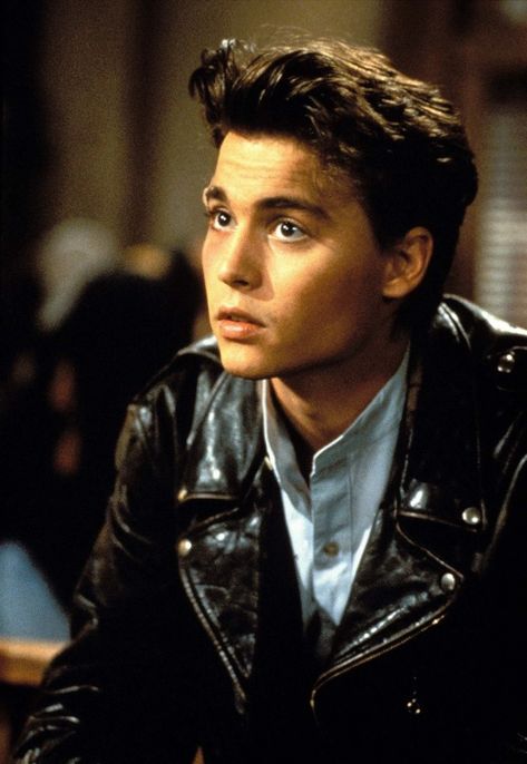 Johnny Depp 21 Jump Street, Tom Hanson, 90s Johnny Depp, Jump Street, Johnny Depp Fans, 21 Jump Street, Young Johnny Depp, Johnny D, The Lone Ranger