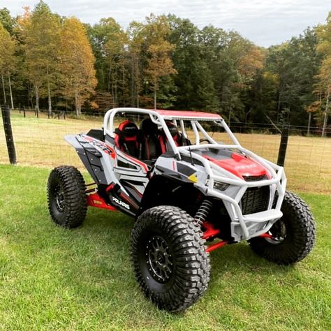 Atv Quotes, Polaris Rzr Accessories, Rzr Accessories, Backyard Fort, Tmax Yamaha, Big Girl Toys, Cool Dirt Bikes, Rzr 1000, Bone Stock