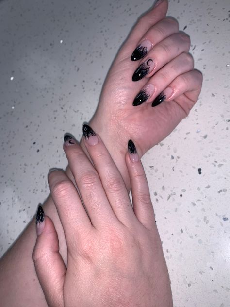 Smokey black to nude marbled ombre nails #blacknails #nailart #nailtech #apresnails Smokey Nail Art, Nailart Nude, Night Vibes, Ombre Nails, Black Nails, Nail Tech, Nail Art, Portfolio, Nails