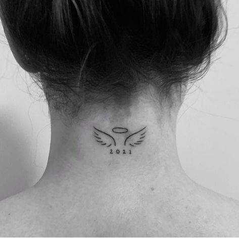 Tato Grunge, Baby Tattoo Designs, Girl Neck Tattoos, Hand Tattoos For Girls, Neck Tattoos Women, Mommy Tattoos, Chest Tattoos For Women, Getting A Tattoo, Modern Tattoos