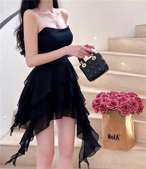 Korean Party Dress, Gaun Koktail, Reign Dresses, Rok Mini, Black Homecoming Dress, Fasion Outfits, Korean Casual Outfits, Korean Fashion Dress, Pretty Prom Dresses