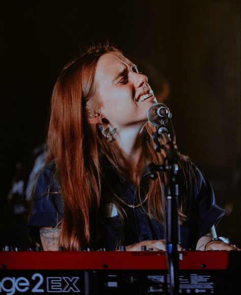 Juilen Baker, Miss Baker, Julian Baker, Julien Baker, Rock Girl, Music Taste, Future Wife, Holy Trinity, Chicago Illinois