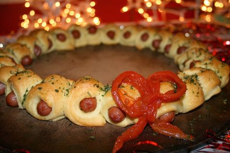 Polar Express Food, Polar Express Dinner, Polar Express Food Ideas, Food Ideas Dinner, Polar Express Christmas Party, Polar Express Christmas, Purple Carrots, Christmas Appetizers Easy, Christmas Appetizer