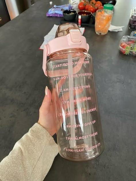 Pink Aesthetic Water Bottle, Water Bottle Motivation, Water Bottles Aesthetic, Aesthetic Water Bottle, Motivational Bottle, Water Cooler Bottle, Clear Water Bottle, Trendy Water Bottles, Expensive Makeup