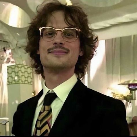 Matthew 3, Dr Spencer Reid, Kat Dennings, Crimal Minds, Regina George, Matthew Gray, Michael Sheen, Matthew Gray Gubler, Spencer Reid