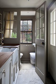 Cloakroom Wc, Boot Room Utility, Bay Cottage, Utility Room Storage, Small Utility Room, Utility Room Designs, Georgian Colonial, Toilet Ideas, Basement Laundry Room