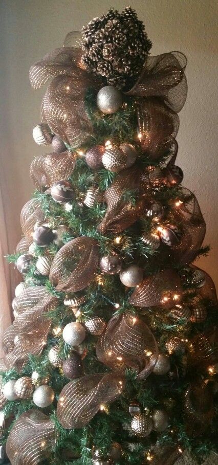 Mesh On Christmas Tree Ideas, Christmas Tree With Wide Mesh Ribbon, Christmas Tree With Mesh Ribbon, Gold Mesh Christmas Tree, Mesh Ribbon Christmas Tree, Mesh Christmas Tree Trendy Tree, Wired Christmas Ribbon Trendy Tree, Silver And Gold Christmas Tree With Mesh, Mesh Tree Wreath Trendy Tree