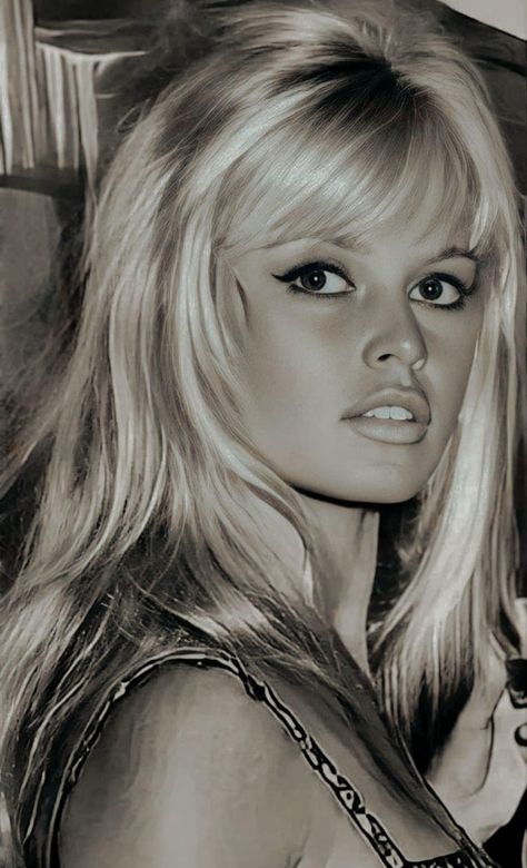 Bridget Bardot Bangs, Bridget Bardot Hair, Bardot Makeup, Brigitte Bardot Young, Brigitte Bardot 60s, Bardot Brigitte, Brigitte Bardot Hair, Bardot Bangs, Bardot Hair