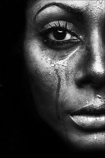 Black Woman Eyes, Expressions Photography, Extreme Close Up, Black Tears, Photographie Portrait Inspiration, Emotional Photography, Woman Drawing, Black And White Portraits, Human Emotions