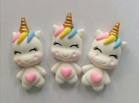 Fondant Unicorn Cake Toppers, Decorated Marshmallows, Fimo Kawaii, Sculpture Ceramic, Handmade Ceramics Pottery, Unicorn Cupcakes, Doll Diy Crafts, Polymer Clay Diy, Polymer Clay Jewelry Diy