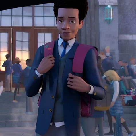 Miles Morales Brooklyn, Brooklyn Visions Academy, Visions Academy, Spider Man Into The Spider Verse, Miles Morales Spiderman, Into The Spider Verse, School Friends, Spiderman Pictures, Silly Images