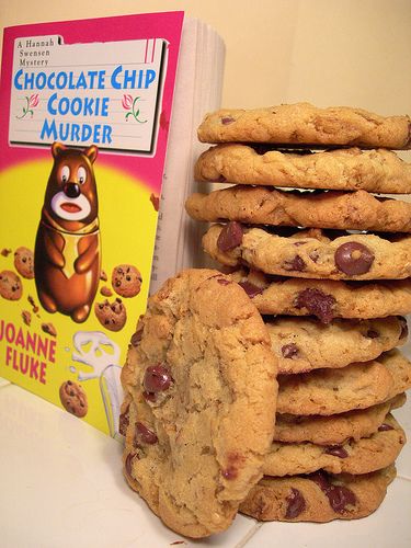 Hannah Swenson Recipes, Hannah Swensen Recipes, Fluke Recipes, Joanne Fluke Recipes, Joanne Fluke, Crunch Cookies, Shortbread Recipes, Best Chocolate Chip Cookie, Sweet Taste