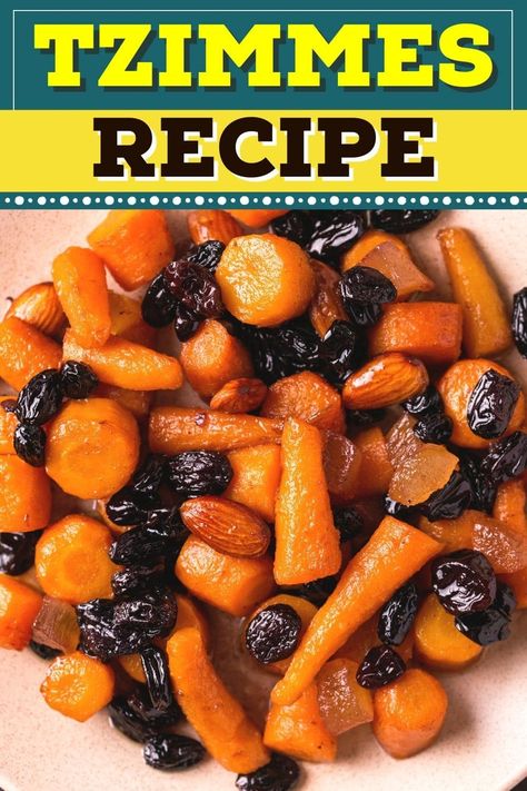 This epic tzimmes recipe is sure to delight the entire family! Learn how to make this traditional Jewish dish, plus, get tips for different variations to try. Carrot Tzimmes Recipe, Jewish Food Traditional, Tzimmes Recipe, Rosh Hashana Recipes, Carrots Sweet, Jewish Cuisine, Orange Sweet Potatoes, Bariatric Diet, Baked Carrots