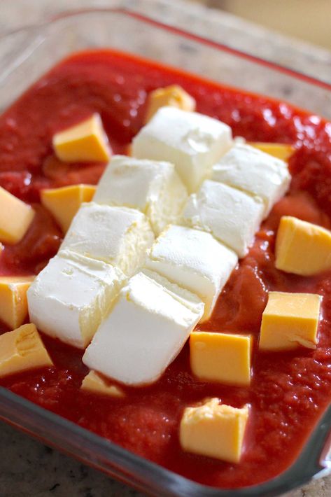 Mom’s Tomato Soup Dip | 12 Tomatoes Mom’s Tomato Soup Dip 12 Tomatoes, Moms Tomato Soup Dip 12 Tomatoes, Tomato Soup Dip 12 Tomatoes, Moms Tomato Soup Dip, Tomato Soup Dip, Crockpot Tomato Soup, Warm Dips, Pineapple Cheese Ball, Food Dudes