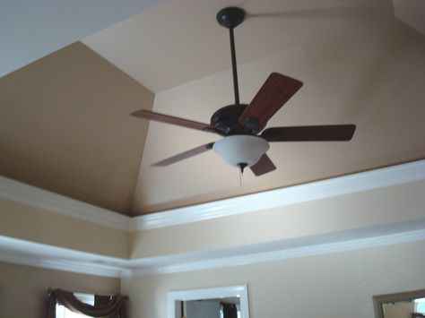 Best Ceiling Paint, Tray Ceiling Ideas, Paint Ceiling, Trey Ceilings, Ceiling Paint Colors, Ceiling Color, Ceiling Options, Guest Bedroom Remodel, Small Bedroom Remodel