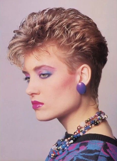 Eighties Hair (6) | Short but with some volume on top. | Ginny Skinny | Flickr Eighties Hair, 80s Short Hair, 80s Hair And Makeup, 80s Haircuts, 80s Hair Styles, 80’s Hair, 80s Hairstyles, 80's Hairstyle, 1980s Hair