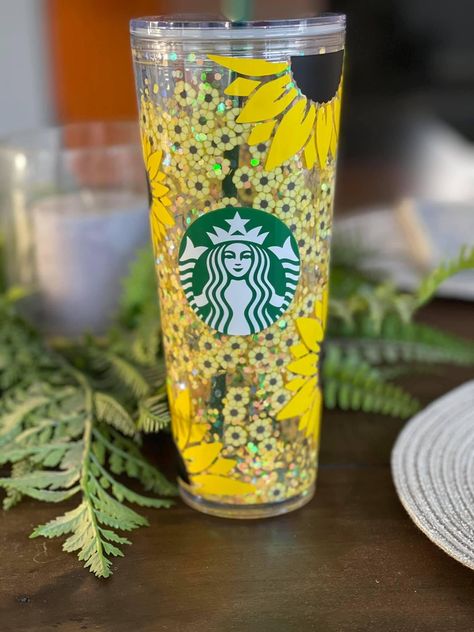 Starbucks Cup Design, Starbucks Cup Art, Starbucks Tumbler Cup, Snowglobe Tumbler, Snow Globe Tumbler, Custom Starbucks Cup, Reusable Cups, Custom Tumbler Cups, Tumbler Cups Diy