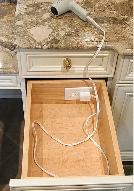 Outlets in drawers, why didnt I think of this! http://courtneyprice.com/storage-upgrades-drawers/# Bathroom Main, Makeover Kamar Mandi, Bilik Air, Master Bath Remodel, غرفة ملابس, Bath Ideas, Hus Inspiration, Bathroom Redo, Makeover Ideas