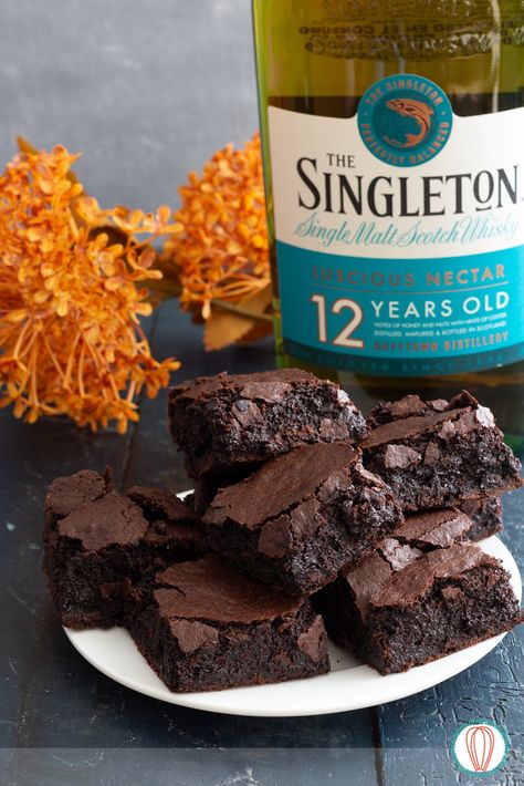 Whisky Brownies, Singleton Whisky, Broma Bakery, Chocolate Pairings, Food Combining, Fudgy Brownies, Chocolate Brownies, Single Malt, Unsweetened Cocoa