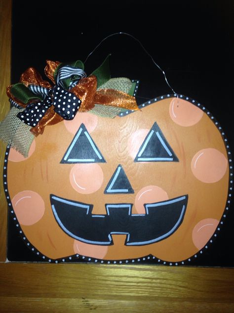 Painted Wooden Jack O Lantern, Dollar Tree Wood Jack O Lantern, Jack O Lantern Door Hanger, Wooden Jack O Lantern, Dollar Tree Halloween Decor, Fall Craft Fairs, Art Rooms, Painting Pumpkins, Hanger Ideas