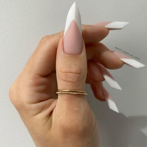 The Ultimate Guide to 11 Different Nail Shapes — See Photos | Allure Unique Nail Shapes, Duck Bill Nails, Long Pointed Nails, Gel Nails Shape, Nails Shape, Lipstick Nails, Different Nail Shapes, Squoval Nails, Edge Nails