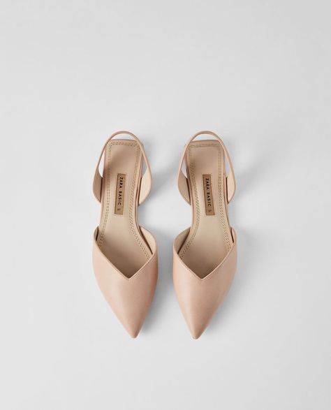 Flat Slingback Shoes, Nude Shoes, Chic Shoes, Shoe Inspiration, Girly Shoes, Black Shoes Women, Slingback Shoes, Bride Shoes, Fabulous Shoes