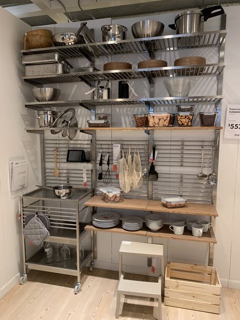 Commercial Kitchen Storage, Bakery Studio Ideas, Small Business Kitchen Ideas, Small Commercial Kitchen Design For Home, Micro Bakery Design, Tiny Commercial Kitchen, Bake Shop Interior, Restaurant Organization Ideas, Small Commercial Kitchen Design