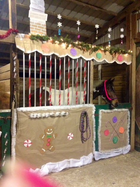 My horse's Christmas stall for 2013's stall decorating contest at our barn Christmas party. Apache's gingerbread stall! We got second place this year. Stall Decoration Ideas, Horse Stall Decorations, Christmas Stall Ideas, Barn Crafts, Stall Decorations, Christmas Fair Ideas, Barn Stalls, Horse Stall, Barn Parties