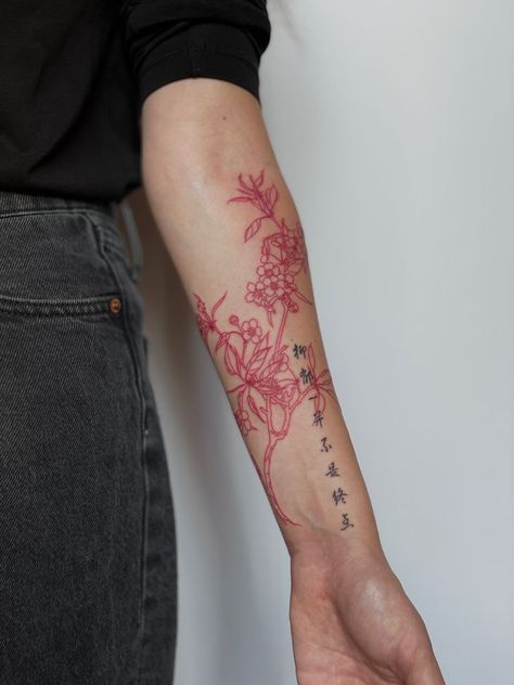 Tattoo Cherry Blossom, Tattoo Cherry, Red Ink Tattoos, Asian Tattoos, Red Tattoos, Discreet Tattoos, Subtle Tattoos, Piercings And Tattoos, Dope Tattoos