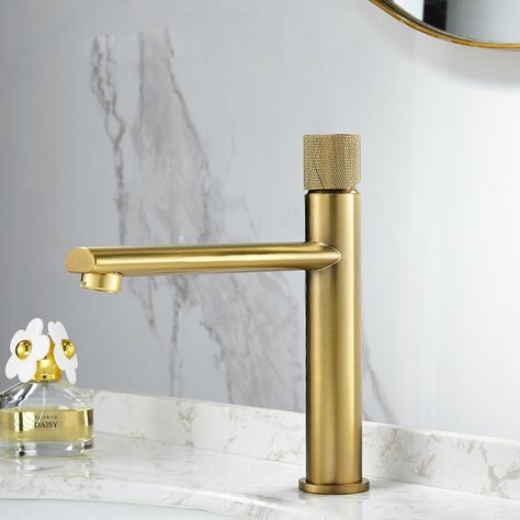 This is a modern basin faucet, it has a long service life, you can purchase it from Homelava.com to decor your bathroom basin countertop. Modern Basin, Single Handle Bathroom Faucet, Single Hole Bathroom Faucet, Brass Bathroom, Contemporary Bathrooms, Sink Taps, Lavatory Faucet, Made To Measure Curtains, Vessel Sink