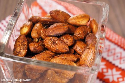 Cajun Style Roasted Almonds Roasted Almonds Recipe, Spicy Almonds, California Almonds, Cajun Recipes, Roasted Almonds, Almond Recipes, Sriracha, Easy Snacks, Nuts