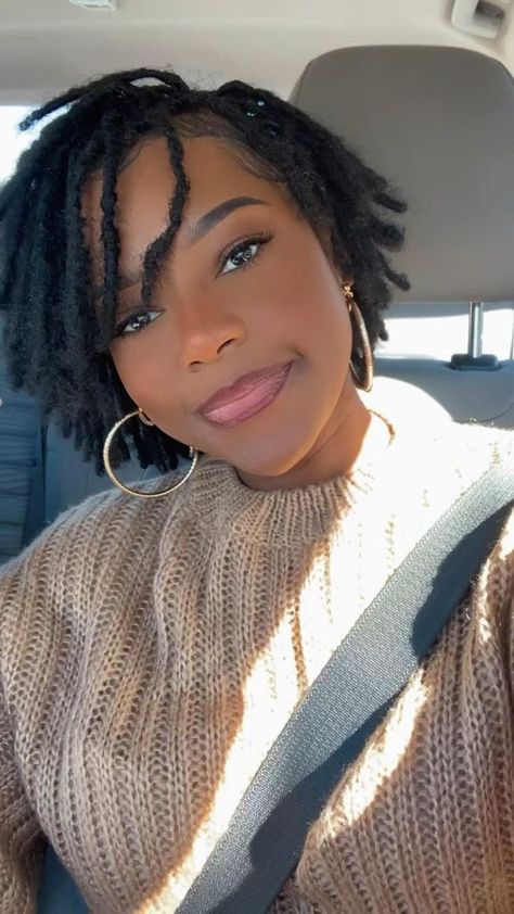 Short Dreadlocks Styles, Dreadlocks Hairstyles, Beautiful Dreadlocks, Short Locs Hairstyles, Faux Locs Hairstyles, Dreadlock Style, Dreadlock Styles, Hair 2024, Hair Twist Styles