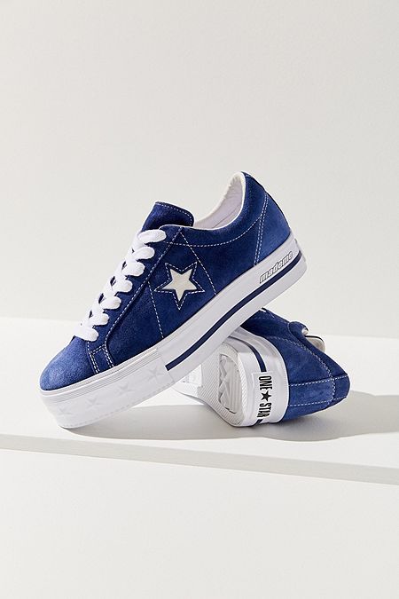 Dr Shoes, Converse One Star, Star Shoes, Swag Shoes, Platform Sneaker, One Star, Dream Shoes, Womens Converse, Platform Sneakers