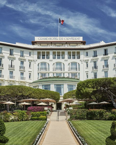 Grand-Hôtel du Cap-Ferrat, A Four Seasons Hotel St-Jean-Cap-Ferrat, France - Condé Nast Traveler Hotel Du Cap Ferrat, Hotel Du Cap, Hotels In France, Villefranche Sur Mer, Best Vacation Destinations, Winston Churchill, Charlie Chaplin, Four Seasons Hotel, Cote D’azur